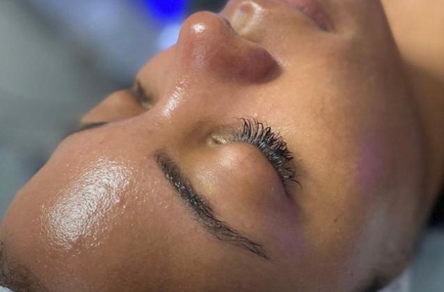 Soins visage traitants